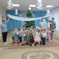 «Прощание с новогодней елочкой» «Прощание с новогодней елочкой».